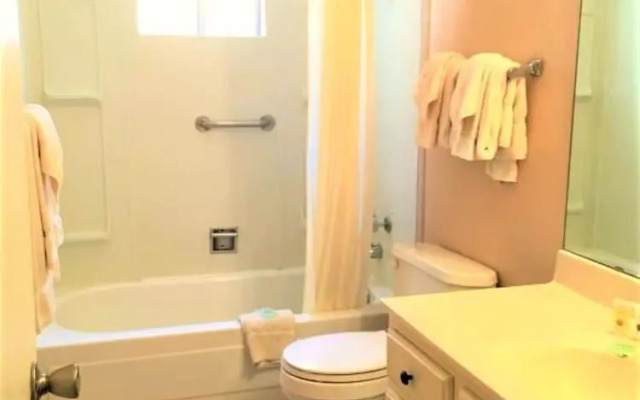 Pinecliff Village Resort