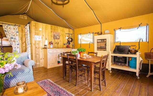 Byford Glamping