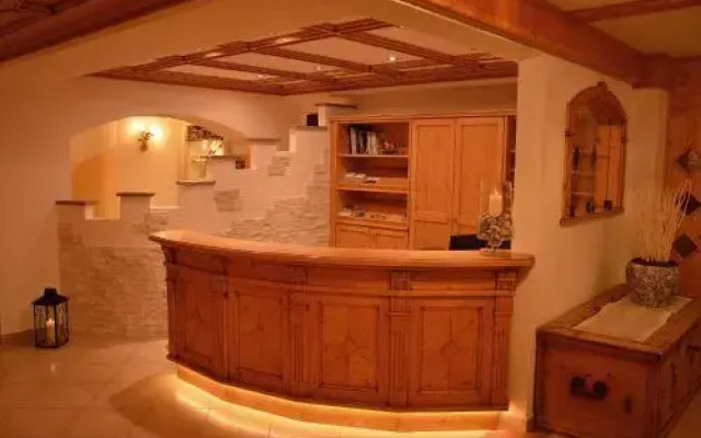 Hotel Fanes