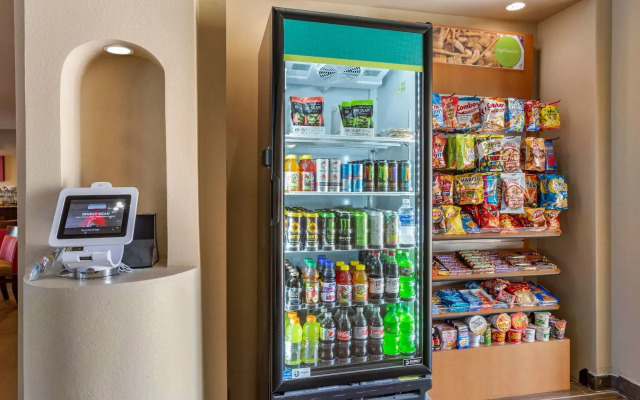 Comfort Suites Phoenix Airport