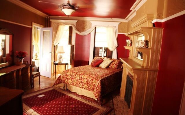 Sankofa Aban Bed and Breakfast