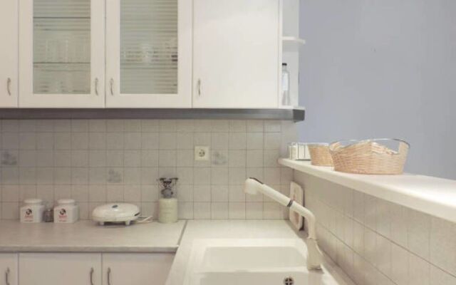 Spacious Apartment near Panormou subway st.