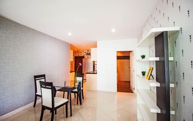 The Loft Pratumnak by Pattaya Sunny Rentals