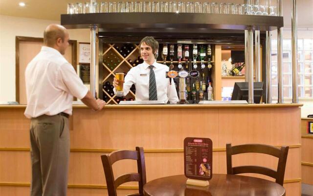 ibis Sheffield City