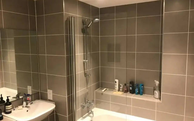 Modern and Stylish 1 Bedroom Flat in Islington