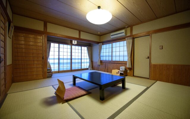 Yunohira Onsen Ryokan Kamiyanagiya