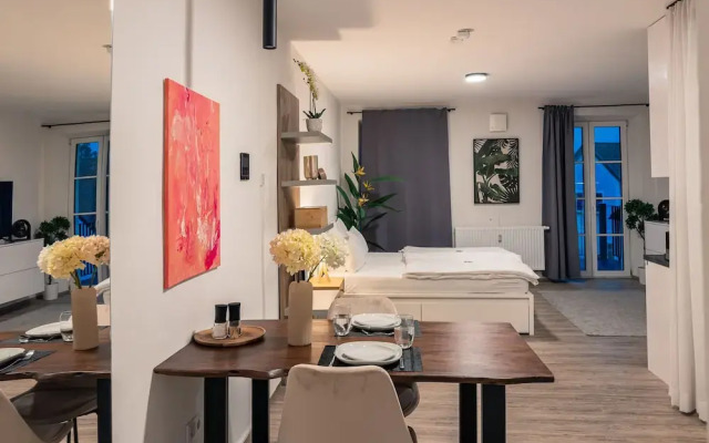 CREST - Riverside Lofts & Studios