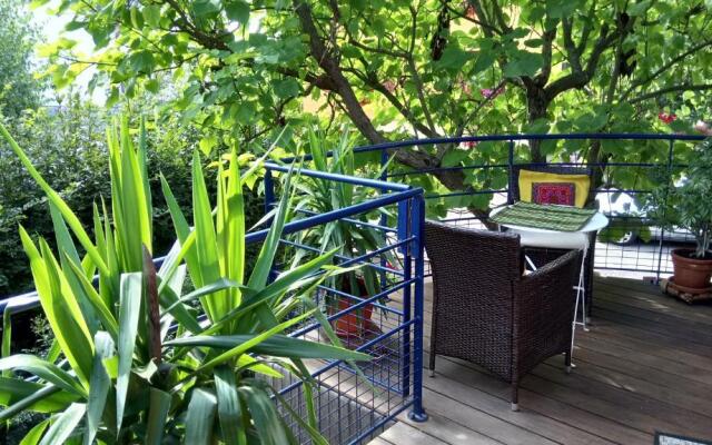 A l Ombre des Catalpas