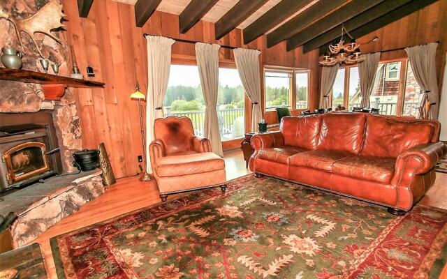 Golf and Ski Retreat 1443 by RedAwning