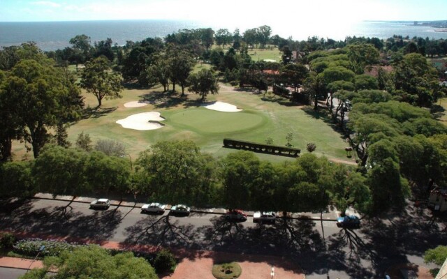 Regency Golf - Hotel Urbano