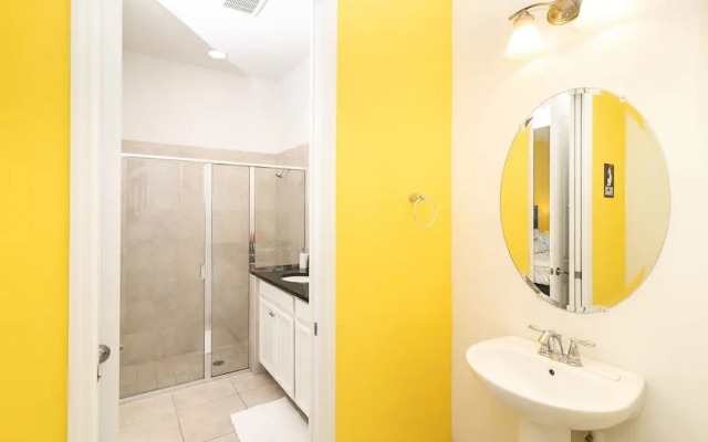 Great Escape to the Enclaves Near Disney!