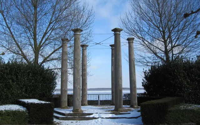 Hampshire Hotel - Newport Huizen