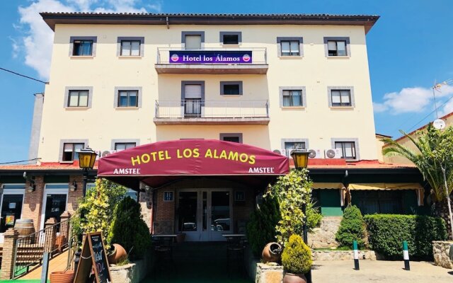 Hotel Los Álamos