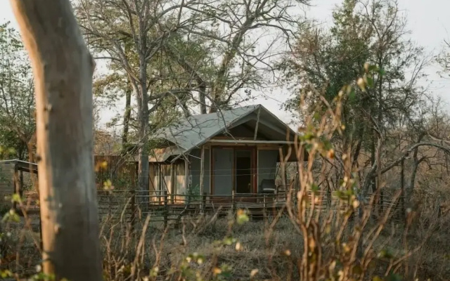 Khanya Conservation Camp