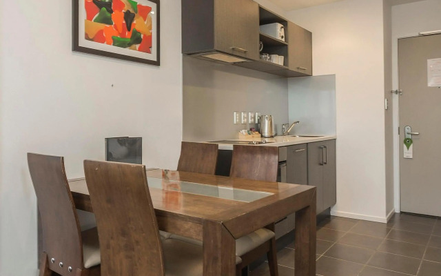 Barclay Suites