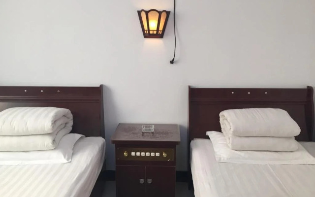 Wutaishan Xianrenju Inn