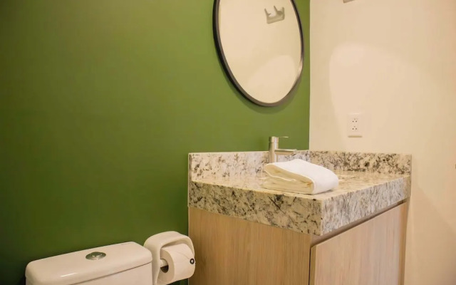 w Peaceful 1BR w/ Perfect Balcony in Miraflores