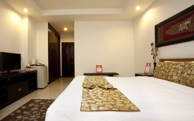 曼谷翁聿30号车站奈达酒店(Nida Rooms on Nut 30 Terminal)