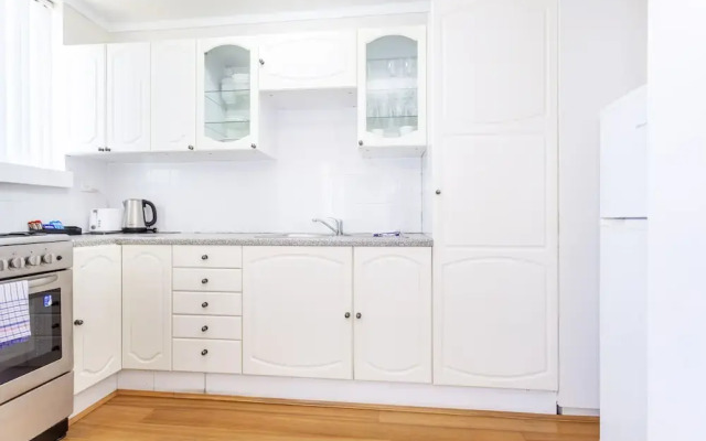 High Tor Apartment 75
