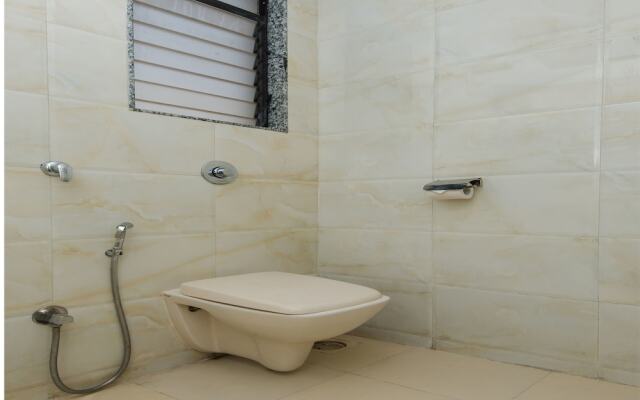 OYO 11951 Vatsala Suites