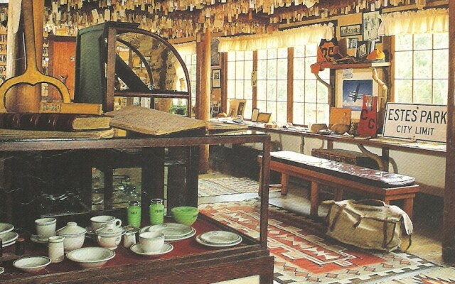 Baldpate Inn