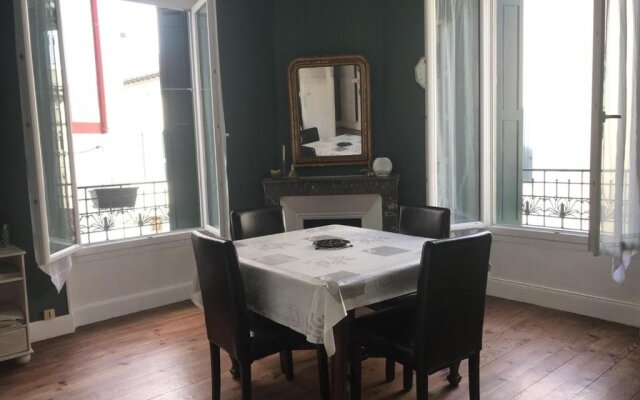 Appartement Biarritz, 2 pièces, 4 personnes - FR-1-3-474
