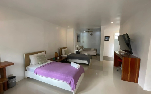 Salidos Place Resort