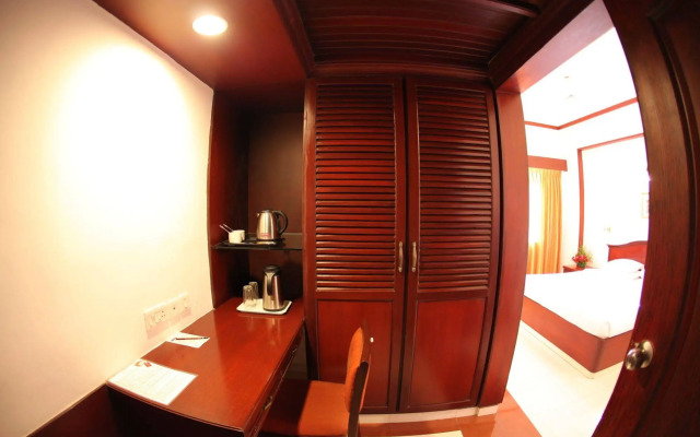Rathna Residency