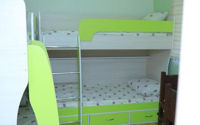 Anisa Hostel