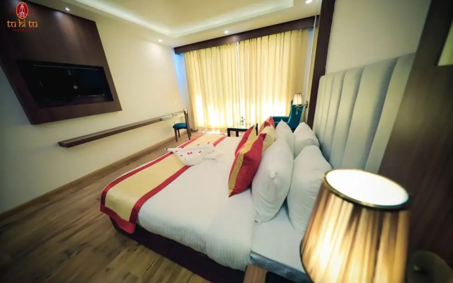 The Laurent and Banon Resorts