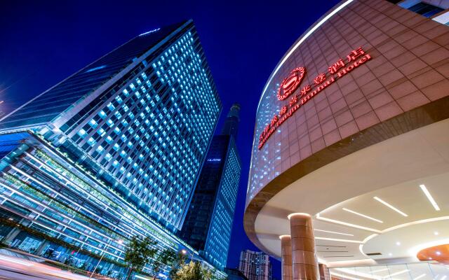 Crowne Plaza Tianjin Binhai Center, an IHG Hotel