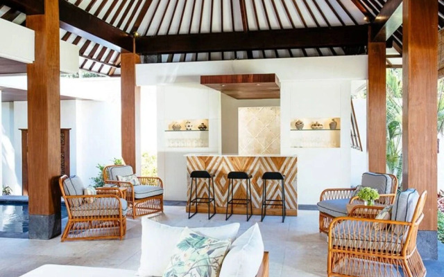 Fantastic 5 Bedroom Holiday Villa In Bali