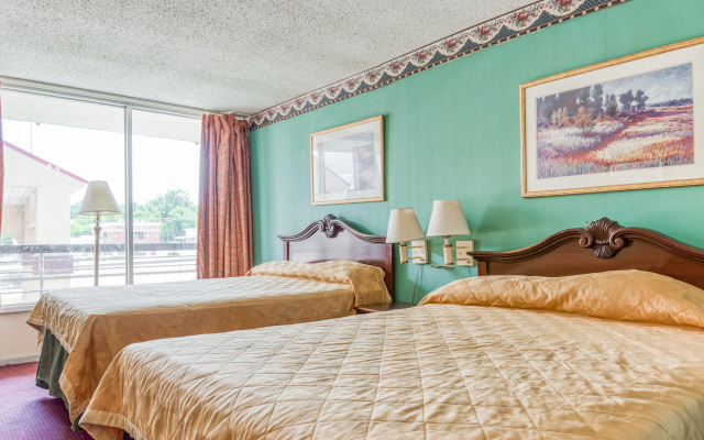 OYO Hotel Jackson North I-55