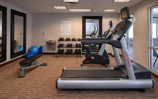 Holiday Inn Express & Suites Williams