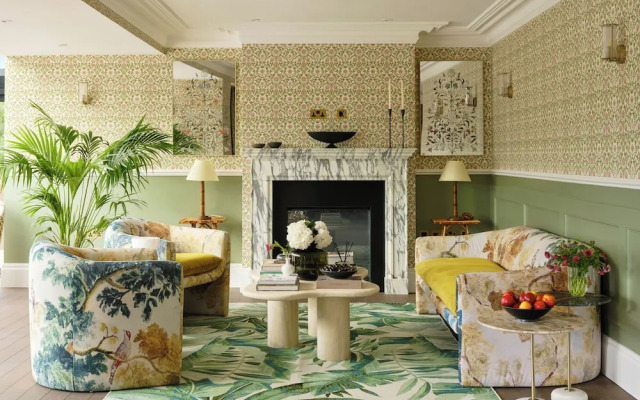 Thames Mansion - River View
