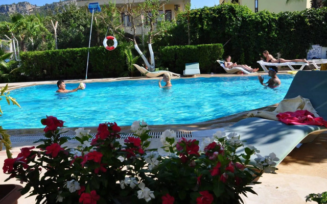 Tuncer Garden Hotel