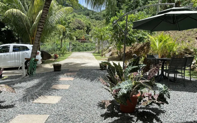 Mer Riviere Self Catering