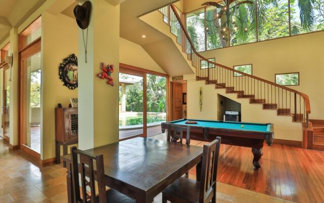 18 Sleep With Pool Private Villa