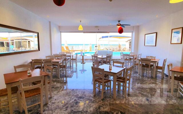 Sunset Beach Hotel
