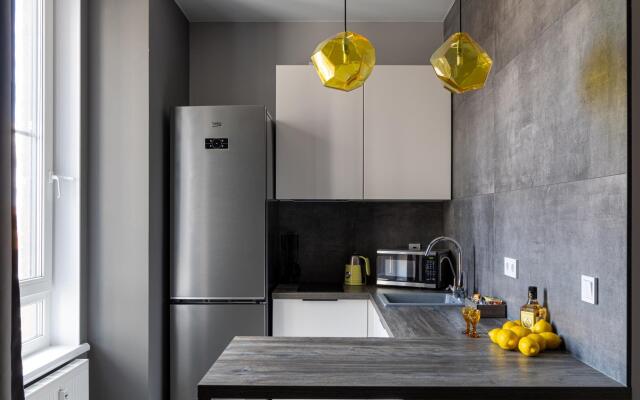 Еллоупин Апартаментс