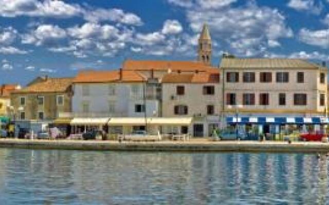 Lovely Apartment in Biograd na Moru with Balcony