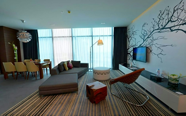 Ramee Grand Hotel & Spa