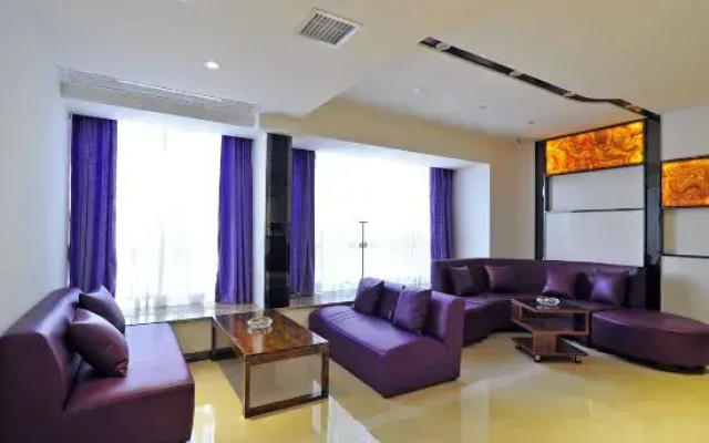 Lifeng Hotel (Guiyang Huaguoyuan Fortune plaza)