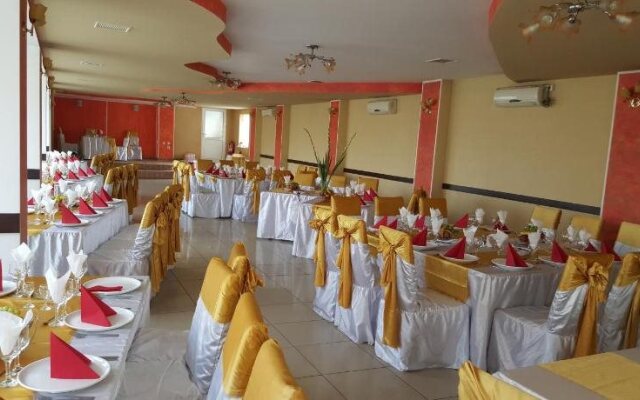 Pensiune Restaurant Avangarde