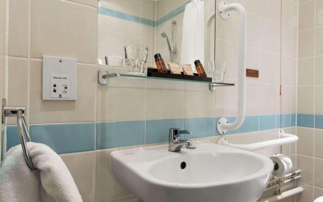 Ramada by Wyndham Loughborough Hotel