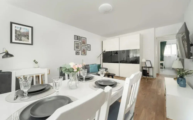 Apartment at the Market by Renters