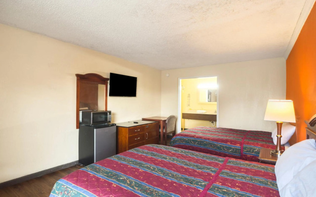 OYO Hotel Vienna I-75