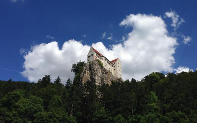 Holiday Home in Prunn Near Prunn Castle