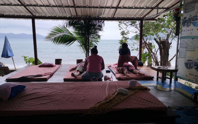 Yuyu Golden Beach