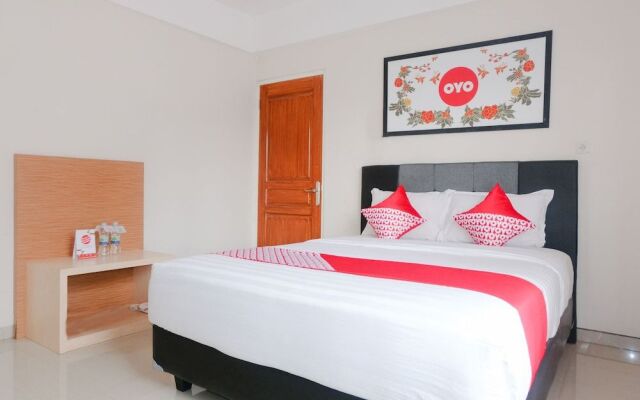 Oyo 696 Hasanah Guest House Syariah de Saphire